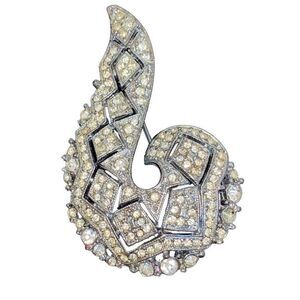 Vintage Art Deco Silvertone Brooch Faux Diamond Pave Flapper Retro